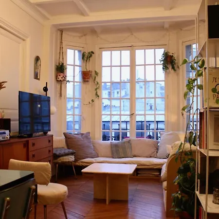 Charming Near Marais
